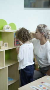 montessori vs reggio